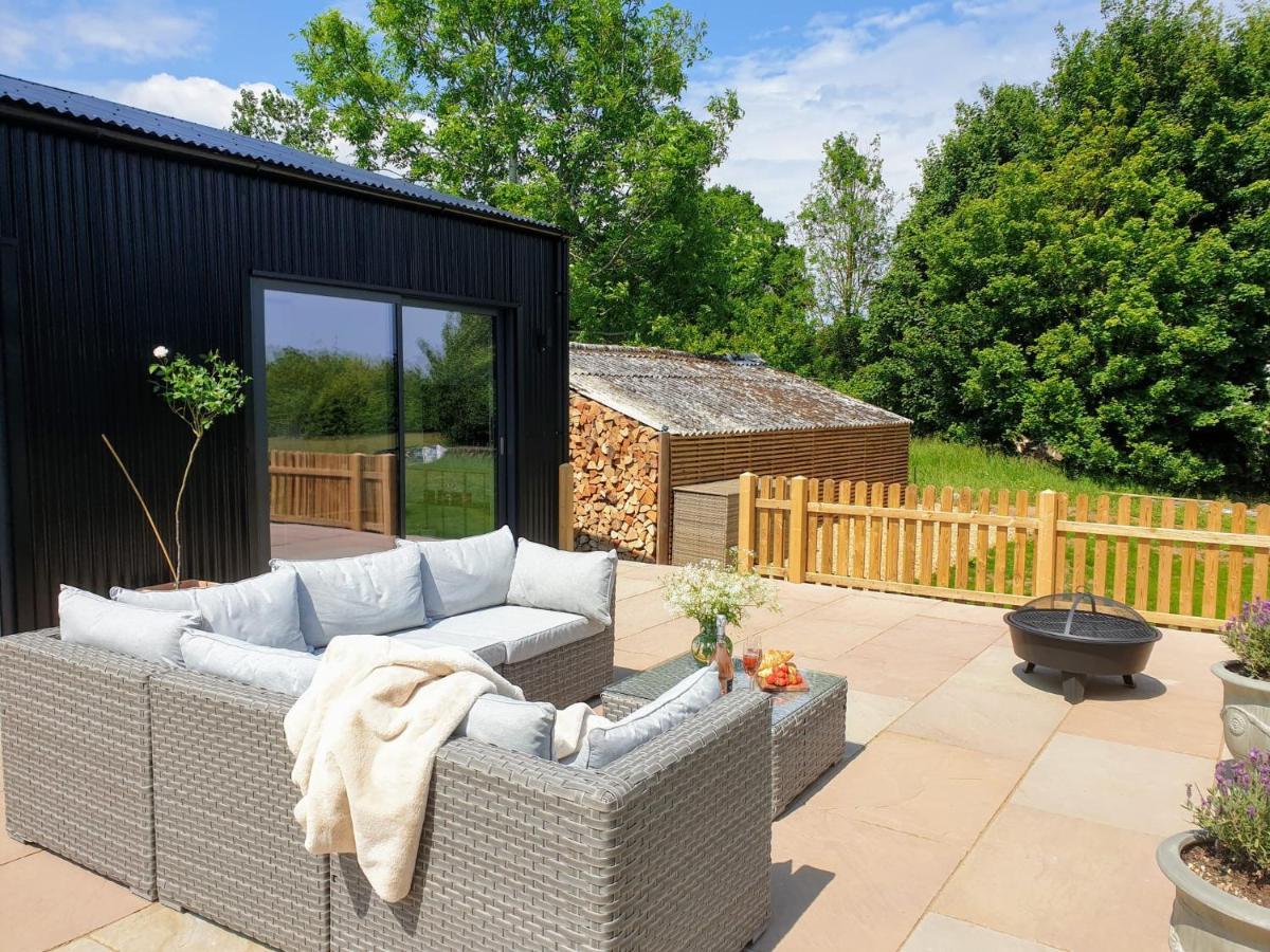 Finest Retreats - Blackbarn Wood Balsham المظهر الخارجي الصورة