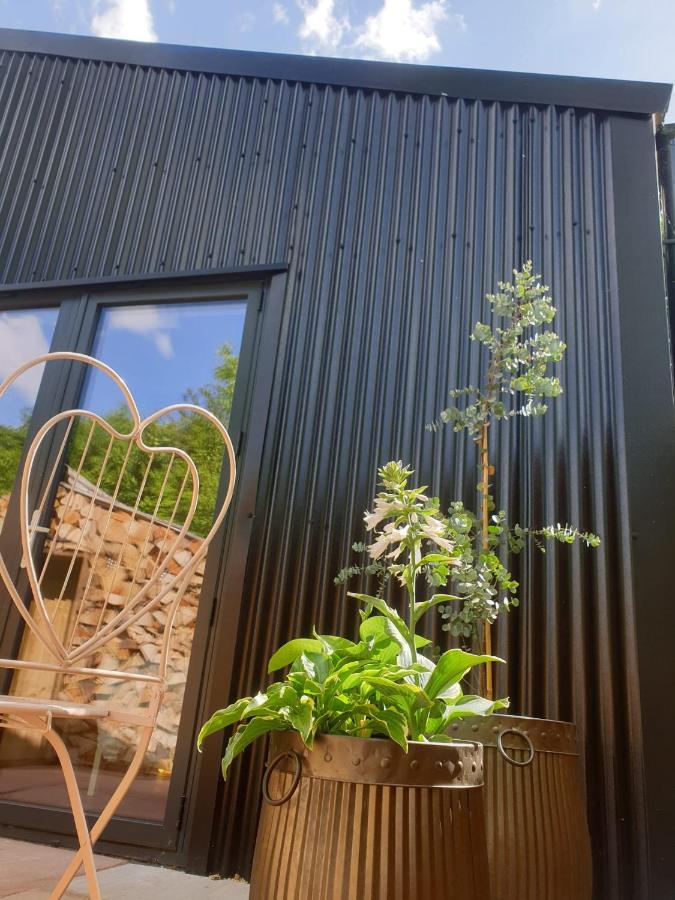 Finest Retreats - Blackbarn Wood Balsham المظهر الخارجي الصورة